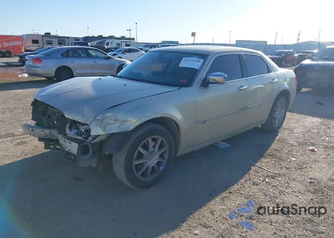 2010 Chrysler 300C Awd из США, поврежденный, VIN 2C3CK6CT6AH148221